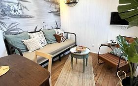 Cliquot Tiny House